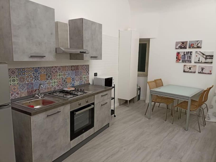 Mores'House Naples Extérieur photo